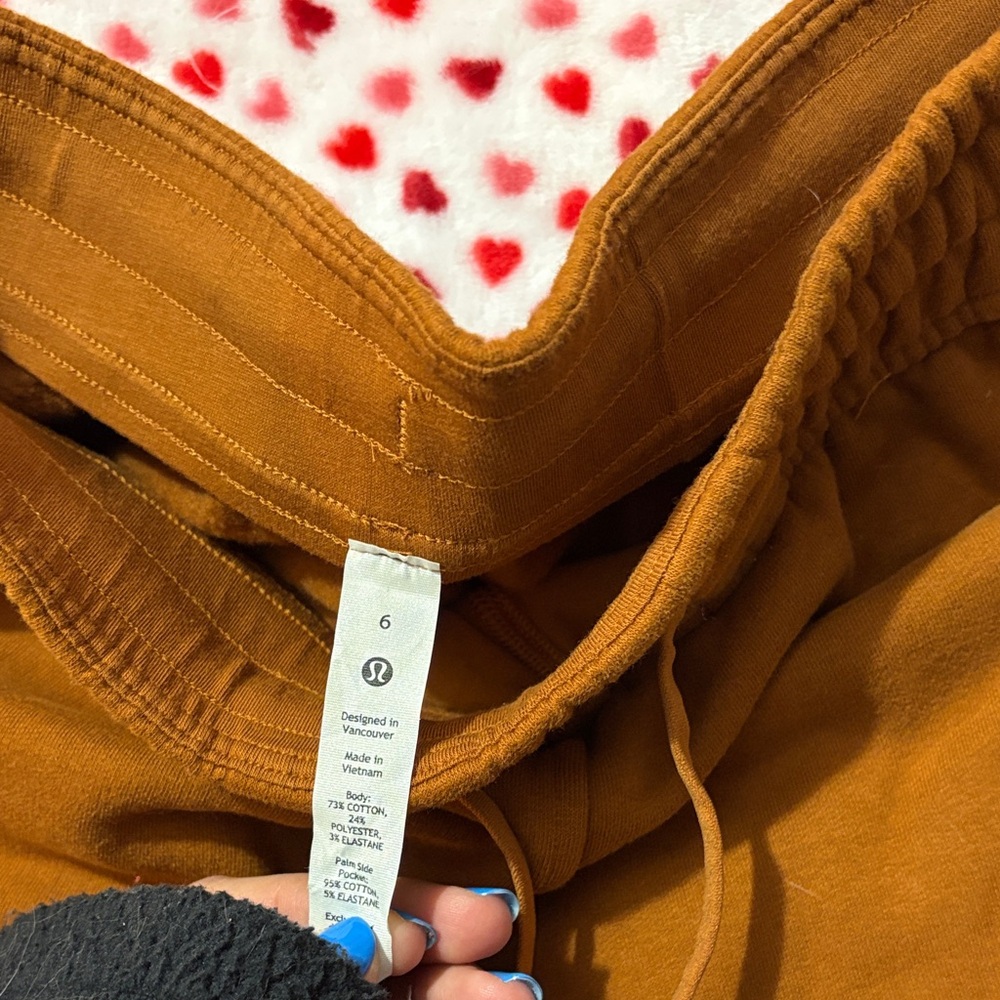 lululemon athletica Brown Athletic Shorts - Picture 2 of 4